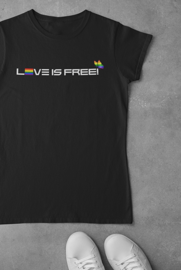 T-Shirt cuello redondo Love is Free - Imagen 2